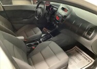 2017 Kia Forte in Chicago, IL 60659 - 2218483 20