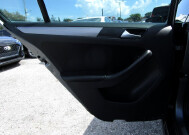 2016 Volkswagen Jetta in Tampa, FL 33604-6914 - 2231432 50