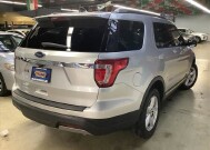 2019 Ford Explorer in Chicago, IL 60659 - 2233237 5
