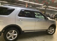 2019 Ford Explorer in Chicago, IL 60659 - 2233237 6