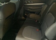 2019 Ford Explorer in Chicago, IL 60659 - 2233237 17