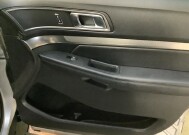 2019 Ford Explorer in Chicago, IL 60659 - 2233237 22