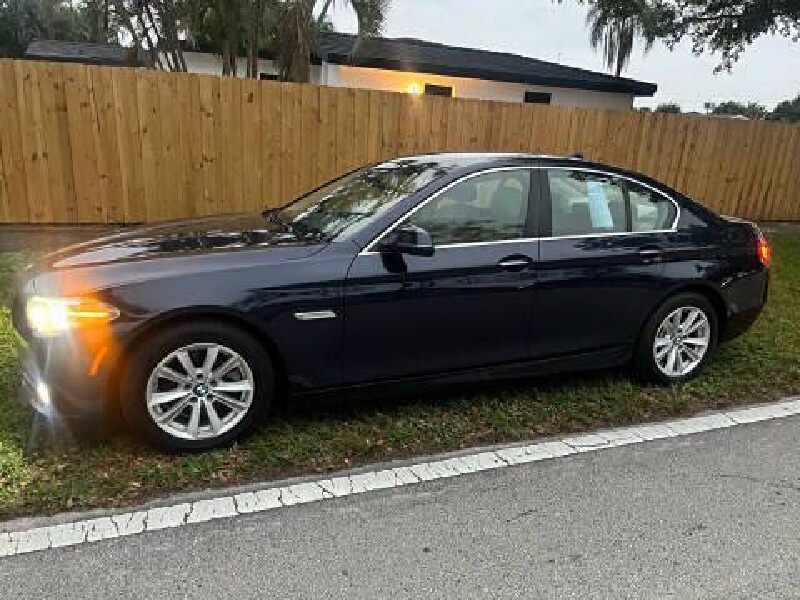 2015 BMW 528i in Hollywood, FL 33023-1906 - 2239483