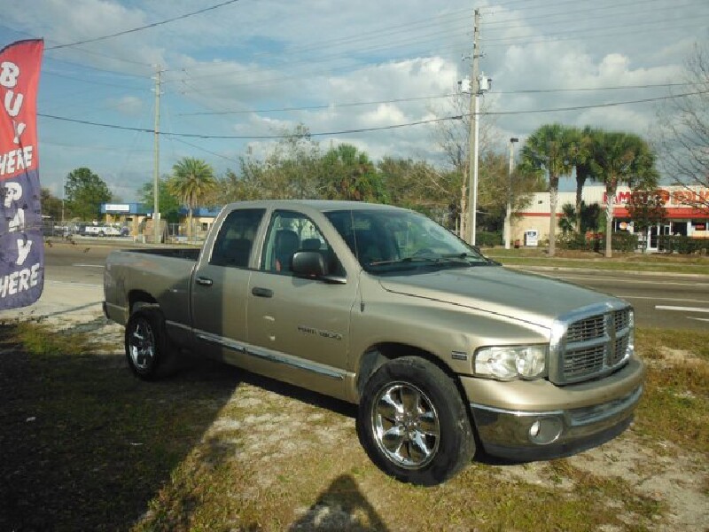 2004 Dodge Ram 1500 Truck in WEEKI WACHEE, FL 34614 - 2290195