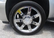 2012 Cadillac Escalade in Tampa, FL 33604-6914 - 2292696 24