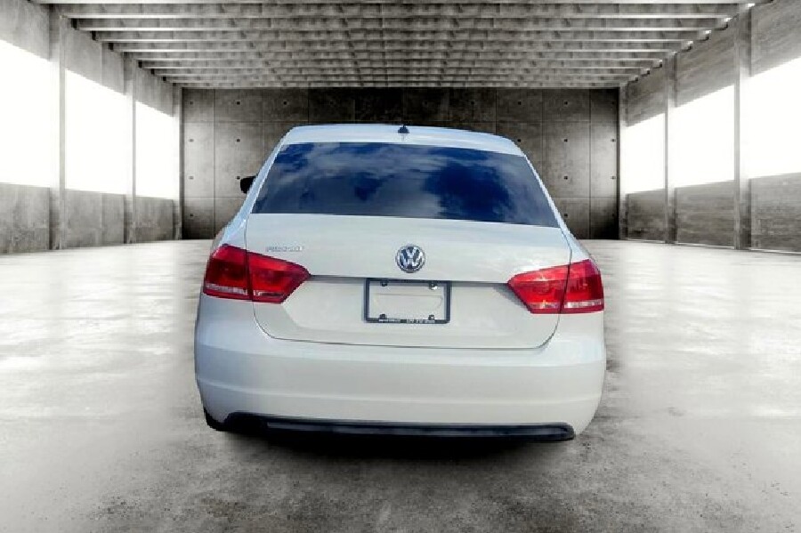2013 Volkswagen Jetta in tucson, AZ 85719 - 2297484