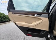 2015 Hyundai Genesis in Decatur, GA 30032 - 2299322 47