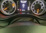 2019 Jeep Cherokee in Chicago, IL 60659 - 2299857 14
