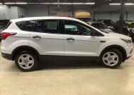 2019 Ford Escape in Chicago, IL 60659 - 2303969 6