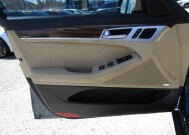2015 Hyundai Genesis in Tampa, FL 33604-6914 - 2305812 18