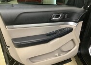 2018 Ford Explorer in Chicago, IL 60659 - 2308374 9