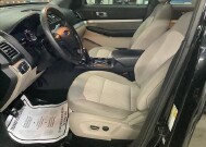 2018 Ford Explorer in Chicago, IL 60659 - 2308374 10