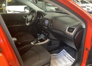 2018 Jeep Compass in Chicago, IL 60659 - 2315009 24