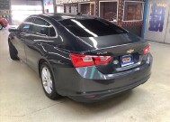 2016 Chevrolet Malibu in Chicago, IL 60659 - 2315010 3