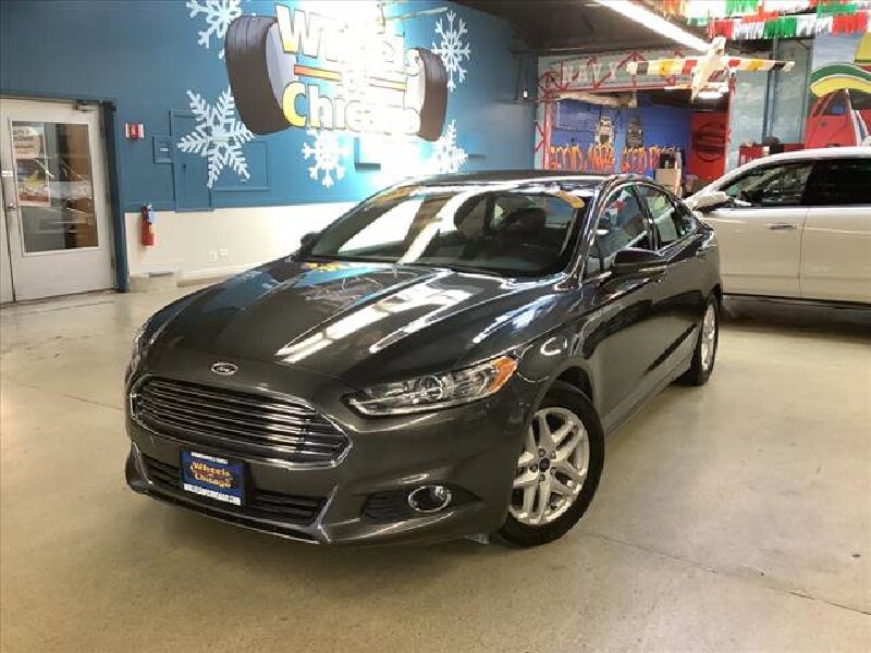 2015 Ford Fusion in Chicago, IL 60659 - 2316353