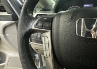 2016 Honda Odyssey in Chicago, IL 60659 - 2322717 12