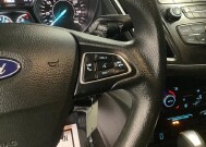 2017 Ford Escape in Chicago, IL 60659 - 2323627 14