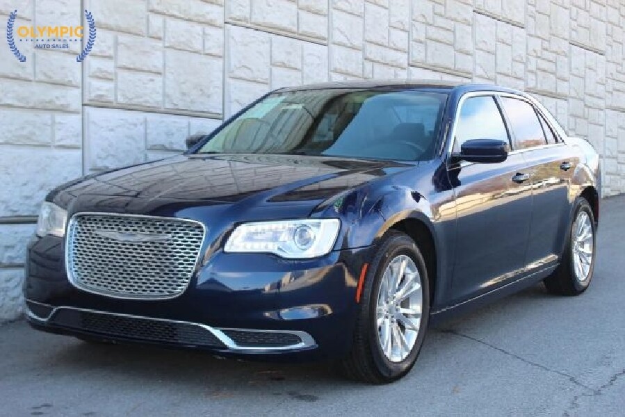 2017 Chrysler 300 in Decatur, GA 30032 - 2323725