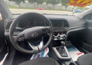 2019 Hyundai Elantra in Longwood, FL 32750 - 2324397 5