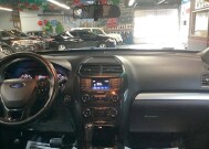 2016 Ford Explorer in Chicago, IL 60659 - 2326820 22