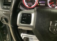 2015 Dodge Grand Caravan in Chicago, IL 60659 - 2327088 12