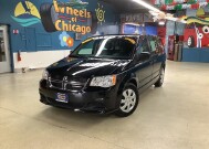 2015 Dodge Grand Caravan in Chicago, IL 60659 - 2327088 1