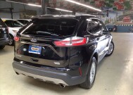 2019 Ford Edge in Chicago, IL 60659 - 2329258 5