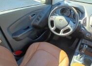 2015 Hyundai Tucson in Hudson, FL 34669 - 2332626 12