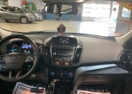 2017 Ford Escape in Chicago, IL 60659 - 2332897 20