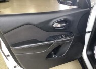 2016 Jeep Cherokee in Chicago, IL 60659 - 2335214 9
