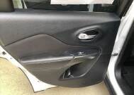 2016 Jeep Cherokee in Chicago, IL 60659 - 2335214 16