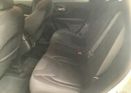 2016 Jeep Cherokee in Chicago, IL 60659 - 2335214 17