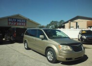 2009 Chrysler Town & Country in WEEKI WACHEE, FL 34614 - 2335951 1