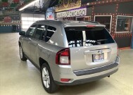 2016 Jeep Compass in Chicago, IL 60659 - 2336947 3