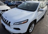 2017 Jeep Cherokee in Phoenix, AZ 85022 - 2347353 1