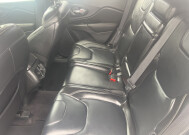 2017 Jeep Cherokee in Phoenix, AZ 85022 - 2347353 17