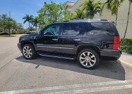 2007 Cadillac Escalade in Pompano Beach, FL 33064 - 2350868 10