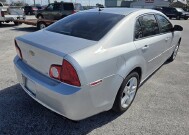 2009 Chevrolet Malibu in Hudson, FL 34669 - 2371136 8