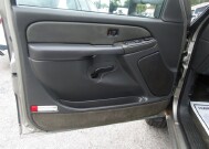 2003 Chevrolet Silverado 3500 in Tampa, FL 33604-6914 - 2398600 11