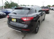 2018 Maserati Levante in Tampa, FL 33604-6914 - 2398603 24