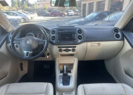 2015 Volkswagen Tiguan in Pasadena, CA 91107 - 2403703 8