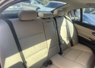 2011 BMW 328i in Pasadena, CA 91107 - 2403704 21