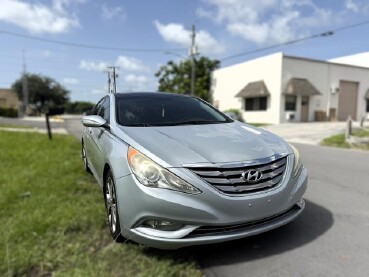 2013 Hyundai Sonata in Pompano Beach, FL 33064
