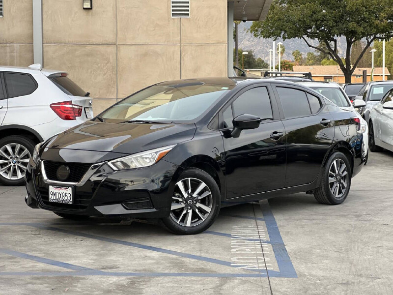 2021 Nissan Versa in Pasadena, CA 91107 - 2419437