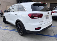 2019 Kia Sorento in Pasadena, CA 91107 - 2425992 3