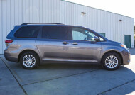 2015 Toyota Sienna in San Antonio, TX 78228 - 2426038 8