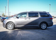 2015 Toyota Sienna in San Antonio, TX 78228 - 2426038 4