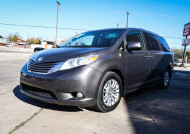 2015 Toyota Sienna in San Antonio, TX 78228 - 2426038 3