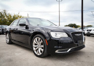 2018 Chrysler 300 in San Antonio, TX 78228 - 2426067 11