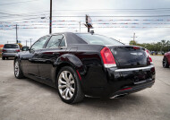 2018 Chrysler 300 in San Antonio, TX 78228 - 2426067 5